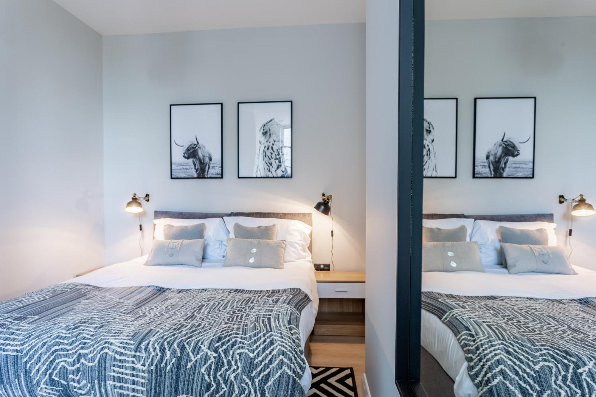 2 Bedroom Apartments With Sofa Bed In Southend Eksteriør billede
