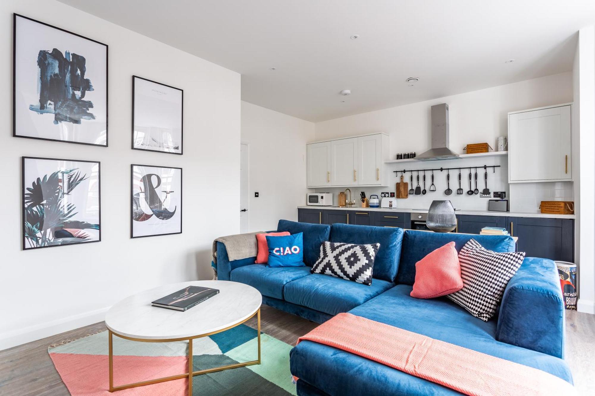 2 Bedroom Apartments With Sofa Bed In Southend Eksteriør billede