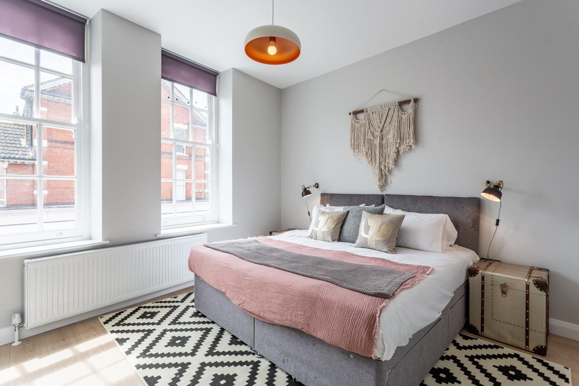 2 Bedroom Apartments With Sofa Bed In Southend Eksteriør billede